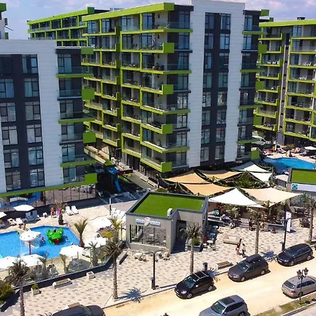 7 Waves Studio-spa N Pools Beach