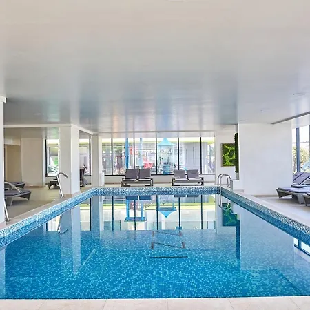 7 Waves Studio-spa N Pools Beach * Navodari