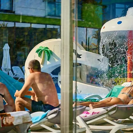 7 Waves Studio-spa N Pools Beach Appartement Năvodari