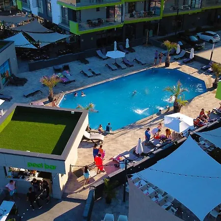 Appartement 7 Waves Studio-spa N Pools Beach *