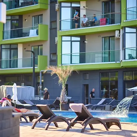 7 Waves Studio-spa N Pools Beach