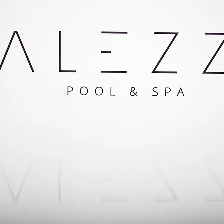 7 Waves Studio-spa N Pools Beach Apartament *