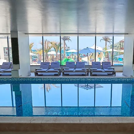 7 Waves Studio-spa N Pools Beach Năvodari