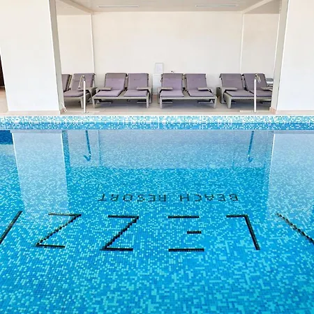 7 Waves Studio-spa N Pools Beach *
