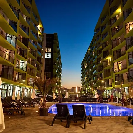 7 Waves Studio-spa N Pools Beach